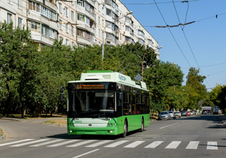 18 тролейбус харків