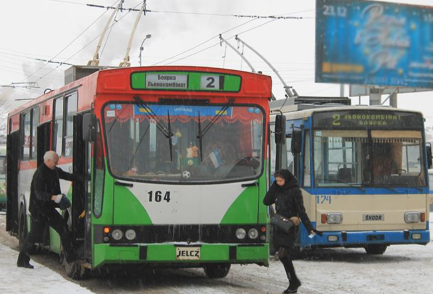 2 тролейбус рівне