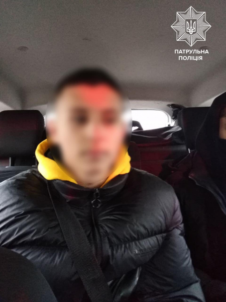 Патрульные показали 16-летнего водителя, который в Луцке наехал на людей - Проишествия