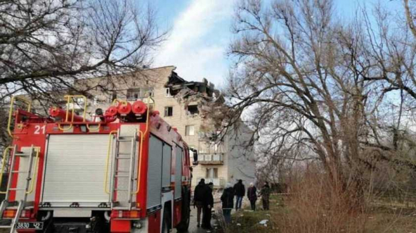 В Николаевской области в пятиэтажке произошел взрыв: разрушены несколько этажей