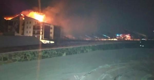 Пожар в отеле под Винницей: люди прыгали из окон, погибла девушка - Проишествия