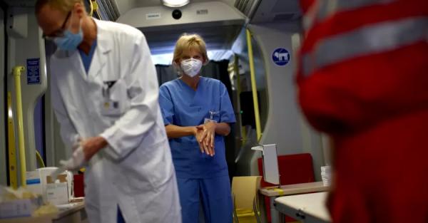 За сутки в Украине госпитализировано менее тысячи пациентов с коронавирусом - Короновирус