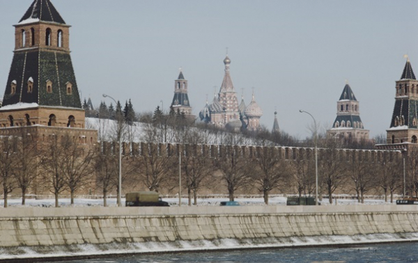 Кремль раскритиковал идею признания "ЛДНР"
