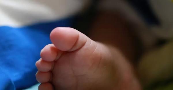 Черкасский суд приговорил к 2,6 годам ограничения свободы мать, заморившую голодом 4-месячного ребенка - Проишествия