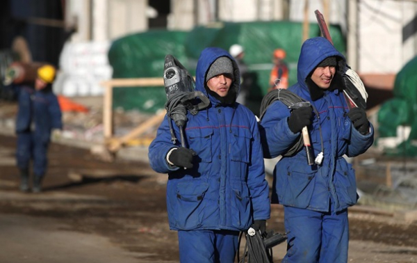 З Росії масово їдуть трудові мігранти - ЗМІ