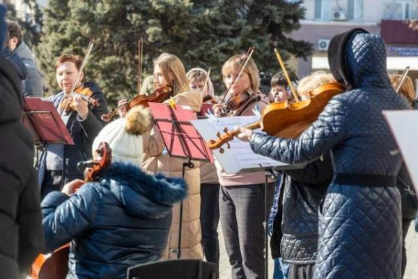 У Дніпрі пройшла всеукраїнського мистецька акція «Вільне небо/Free Sky»