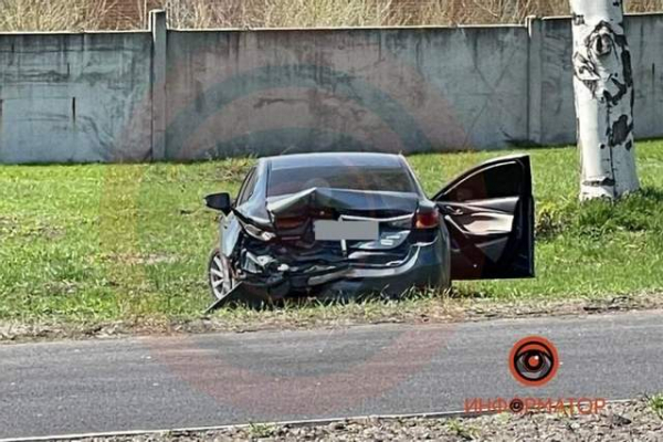У Дніпрі у потрійній ДТП загинув водій Mercedes