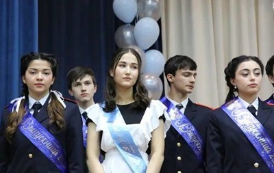 У Дагестані на шкільній лінійці вигукнули "Путін - чорт!"