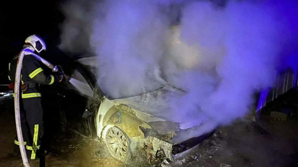 У Дніпрі згорів автомобіль «Toyota Camry»