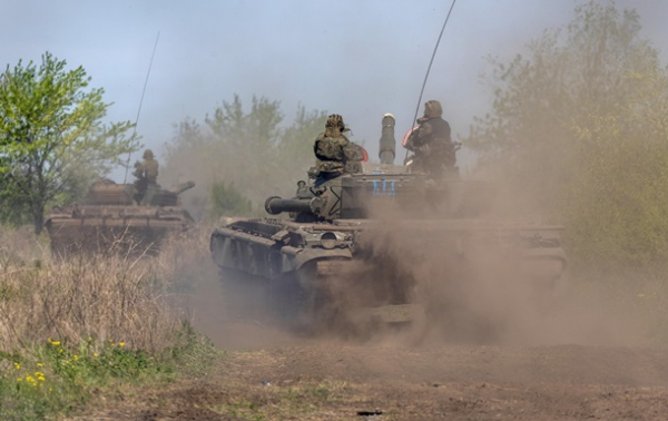 РФ посилила наступ на Донбасі. Чого очікуватиСюжет