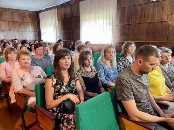 Медичних працівників у Нововолинську привітали з професійним святом | Новини Нововолинська