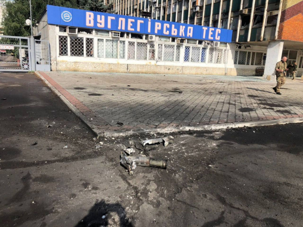 Углегорская ТЭС горит послед обстрела войсками РФ - 12 июня 2022 :: Донеччина
