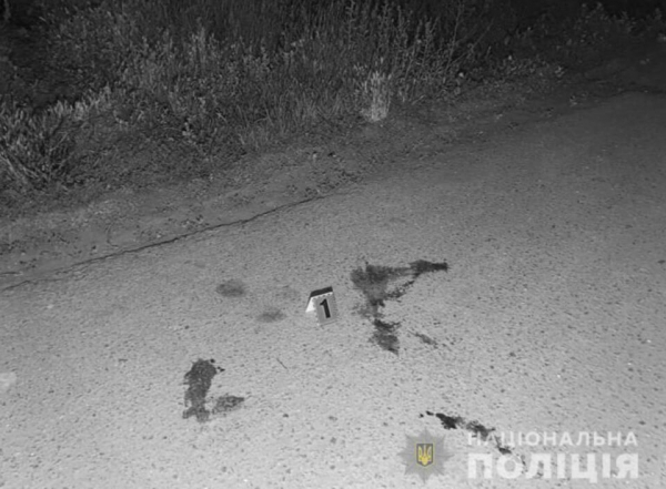 В Одессе мужчина напал с ножом на подругу, соблазнявшую его на глазах у жены