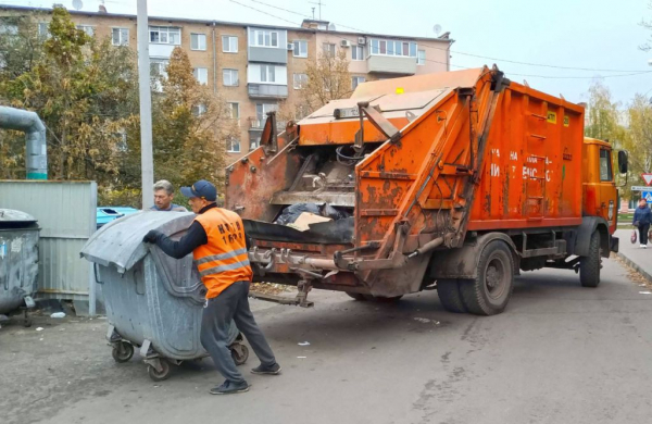 Комунальники Нововолинська повідомили графік вивезення сміття у приватному секторі | Новини Нововолинська