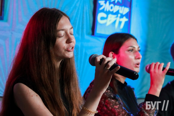 Концерт «Молодіжка»: відбувся благодійний захід з нагоди святкування Дня молоді у Нововолинську | Новини Нововолинська