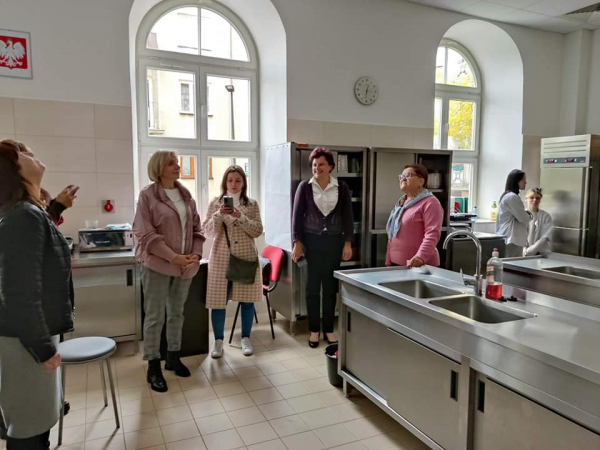 Викладачі Нововолинського центру ПТО відвідали навчальний заклад у Хелмі, з яким співпрацюють | Новини Нововолинська