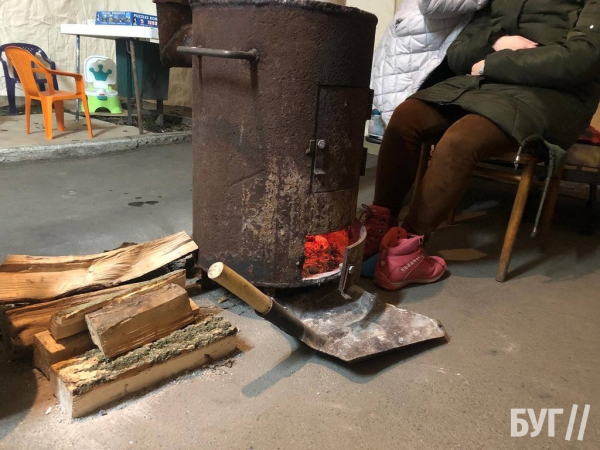 У Нововолинську біля Пожежної площі працює пункт незламності | Новини Нововолинська
