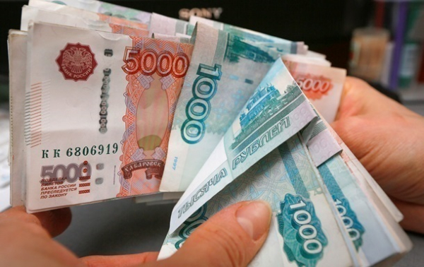 Росія надасть Білорусі великий кредит