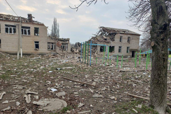 У передмісті Запоріжжя російські ракети зруйнували гімназію - 24 грудня 2022 :: Новини Донбасу