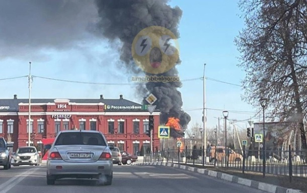 У Бєлгородській області - пожежа та проблеми зі світлом