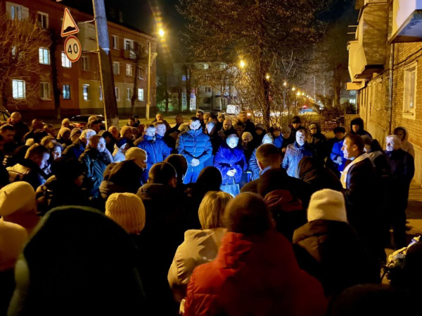 Мешканці Нововолинська попрощалися з полеглим Героєм Володимиром Степанюком | Новини Нововолинська