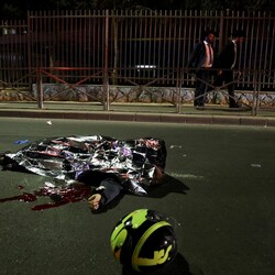 У Єрусалимі терорист розстріляв людей біля синагоги - багато загиблих та поранених - Події