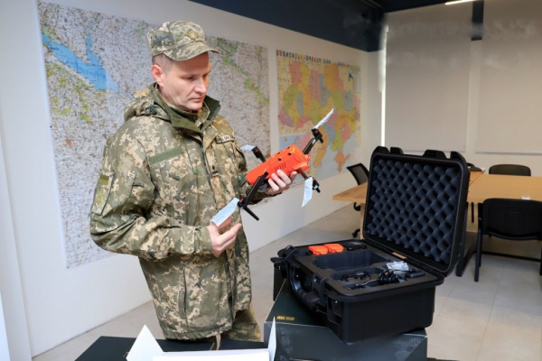Нововолинський благодійний фонд проводить збір коштів на дрони для військових | Новини Нововолинська
