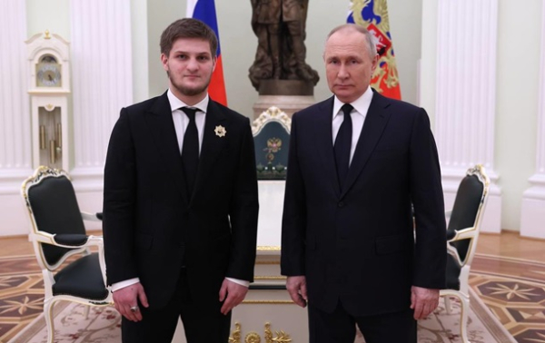Путін зустрівся із сином Кадирова