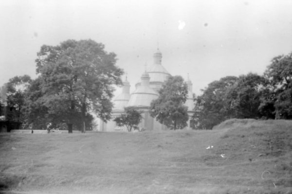 У мережі опублікували архівні фотографії Низкиницького монастиря 1984 та 1986 років | Новини Нововолинська