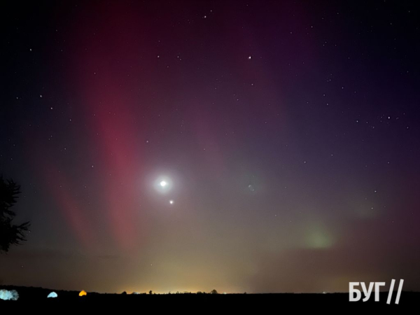 Незвичайне явище: у Поромівській громаді сфотографували північне сяйво | Новини Нововолинська