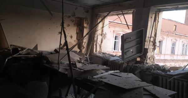 РФ зранку обстріляла Харківщину, зруйнований житловий будинок - Події