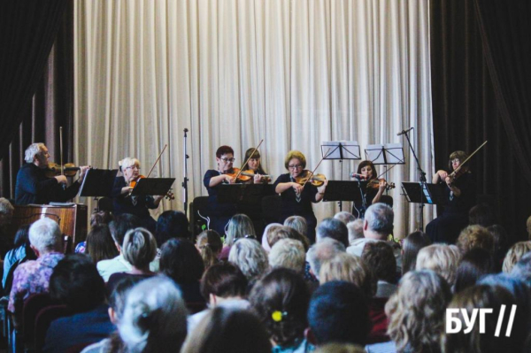 Як пройшов День матері у Нововолинську: виступ оркестру «Елегія» та ярмарка | Новини Нововолинська