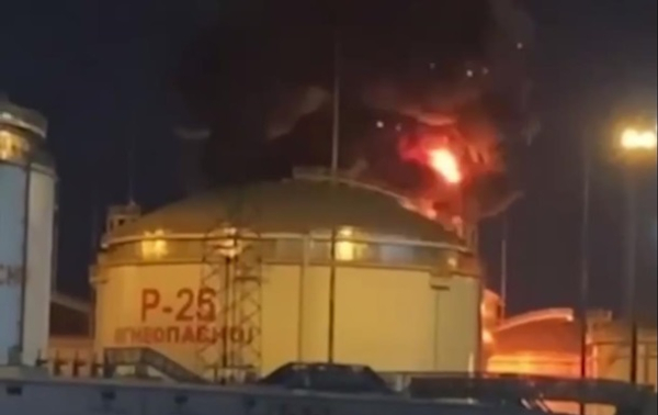У РФ сталася масштабна пожежа на нафтобазі