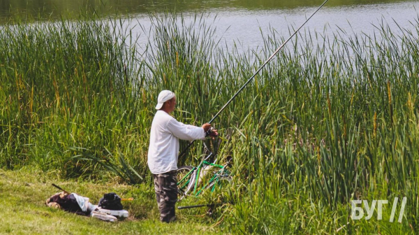 На Нововолинському міському озері відсвяткували День біженців | Новини Нововолинська