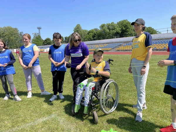 У Нововолинську вперше відбувся спортивний фестиваль для дітей з інвалідністю | Новини Нововолинська