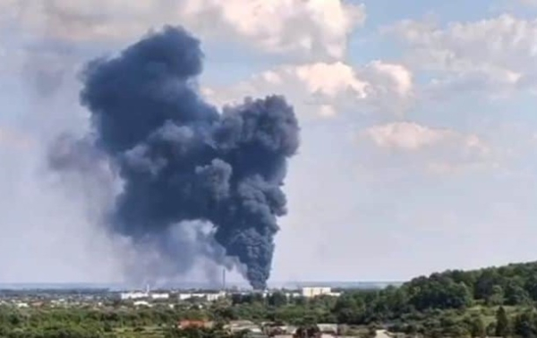Пожежа в Шебекіно сталася на лакофарбовому заводі - соцмережі