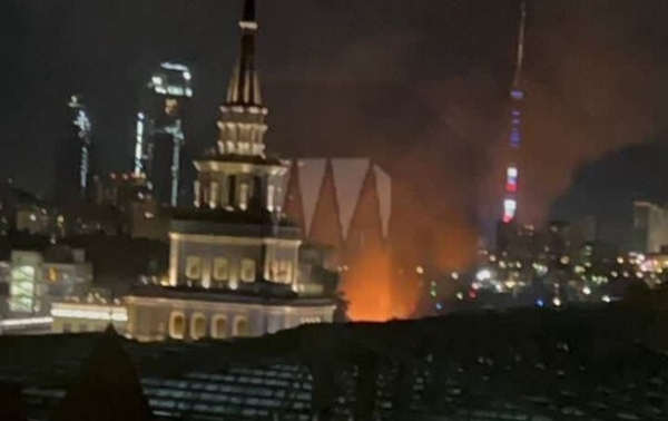 У центрі Москви сталася масштабна пожежа