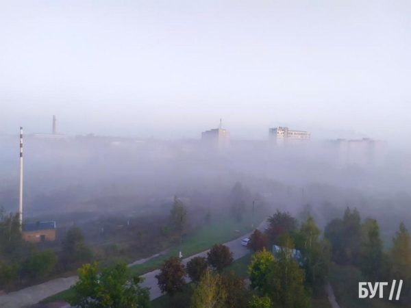 Фото дня: ранковий туман оповив 15 мікрорайон у Нововолинську | Новини Нововолинська