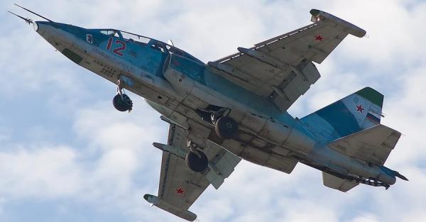 Українські бійці знищили російський військовий літак Су-25 - Події
