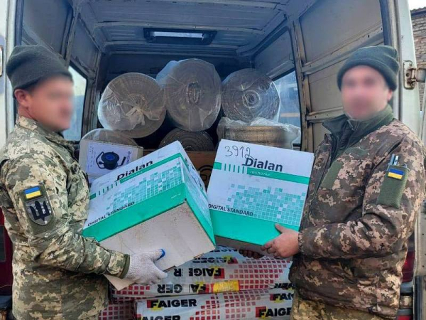 З Нововолинська передали військовим обладнання для облаштування бліндажів | Новини Нововолинська