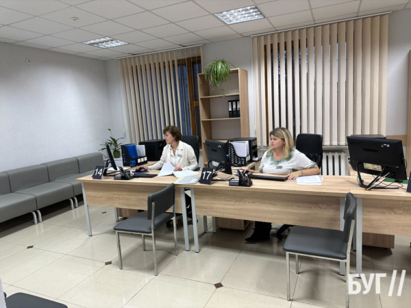 Доступно 22 послуги: у Нововолинську в ЦНАПі стартував адмінсервіс «Ветеран» | Новини Нововолинська