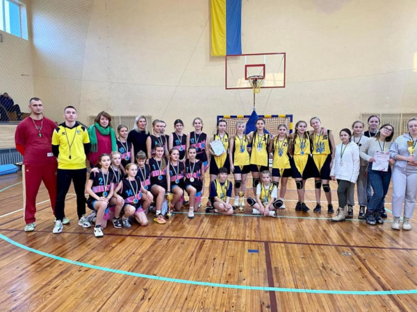 Спортсменки з Нововолинська здобули перемогу в Чемпіонаті області з баскетболу | Новини Нововолинська