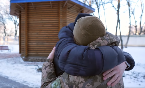 Вражаюча історія кохання: пара прикордонників з Нововолинська, що пройшла полон – знову разом | Новини Нововолинська