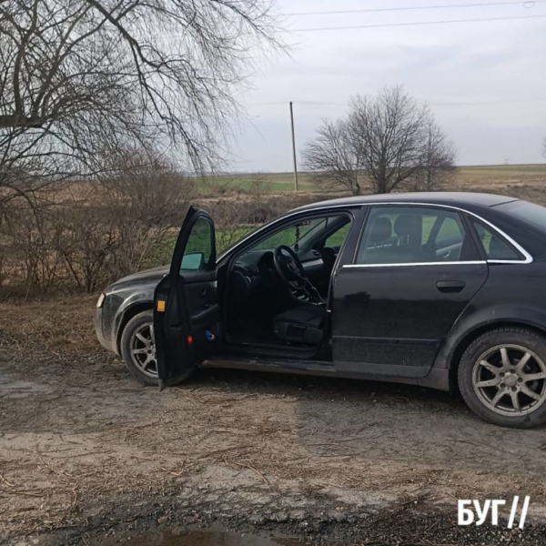 У Нововолинській громаді поліцейські офіцери затримали червоноградських гастролерів з наркотиками | Новини Нововолинська