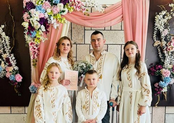 Сім пар взяли шлюб у Нововолинську в День закоханих | Новини Нововолинська