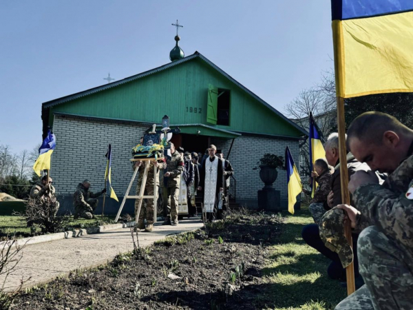 У Нововолинську попрощалися із Героєм Олександром Степюком | Новини Нововолинська