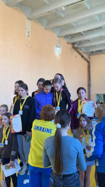 Спортсмени з Нововолинська привезли нагороди зі змагань з легкоатлетики | Новини Нововолинська