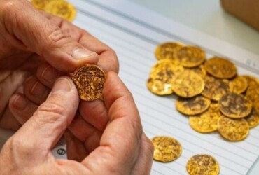 Монети сьомого століття знайшли в стіні житлового будинку в Ізраїлі
