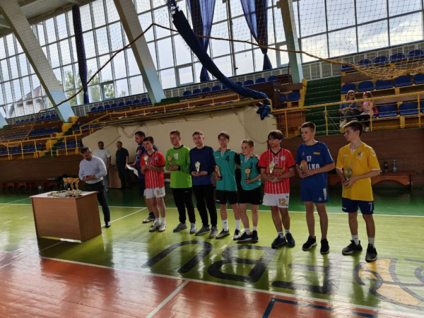 Спортсмени з Нововолинська стали срібними призерами чемпіонату з гандболу | Новини Нововолинська