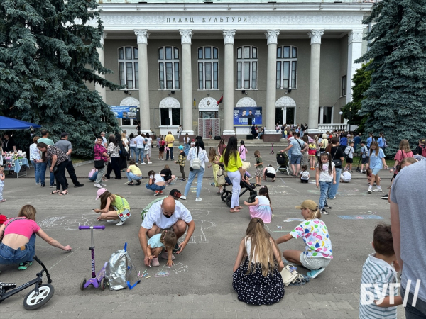 У Нововолинську відзначили День захисту дітей: фоторепортаж | Новини Нововолинська